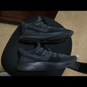 Nike Lunarepic flyknit 2 black and grey